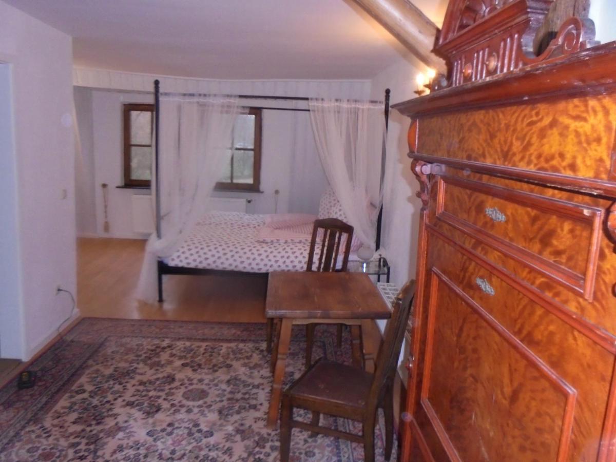 Apartmenthaus Am Schlosspark Schkopau Eksteriør bilde
