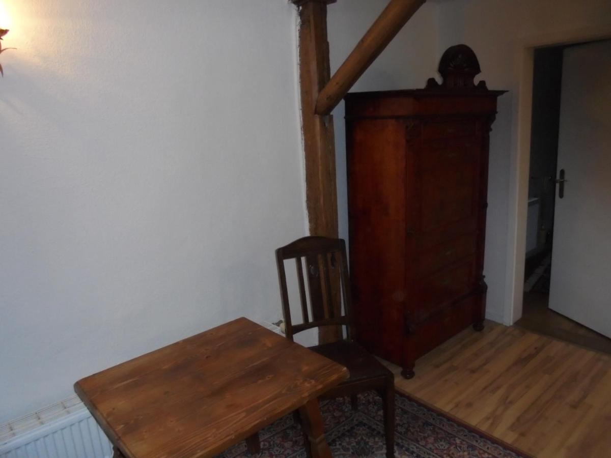 Apartmenthaus Am Schlosspark Schkopau Eksteriør bilde