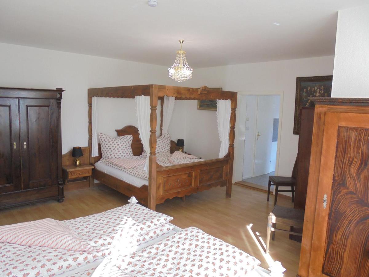 Apartmenthaus Am Schlosspark Schkopau Eksteriør bilde